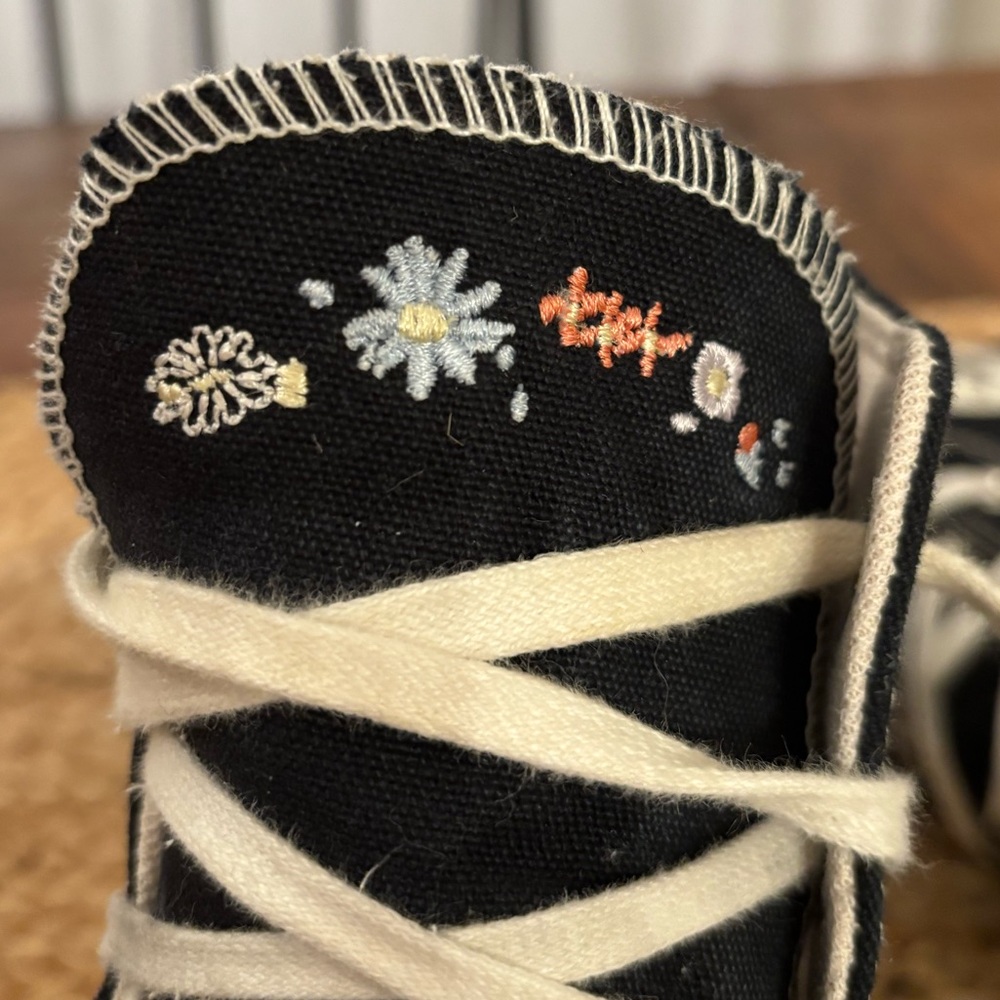 Converse CTAS Lift Hi Platform Embroidered Floral Women's Sz 9 - Picture 9 of 12